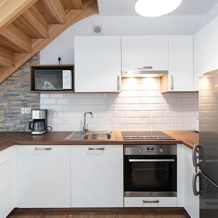 Marzen Dream Haus بيت للعطل Łukęcin